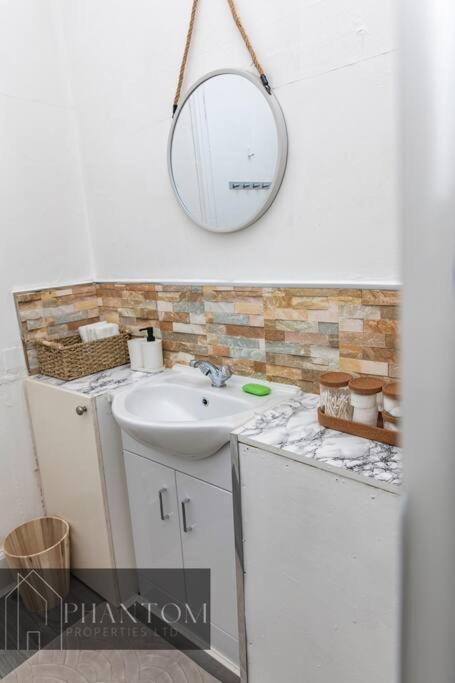 Complex Suite กลาสโกว์ ภายนอก รูปภาพ